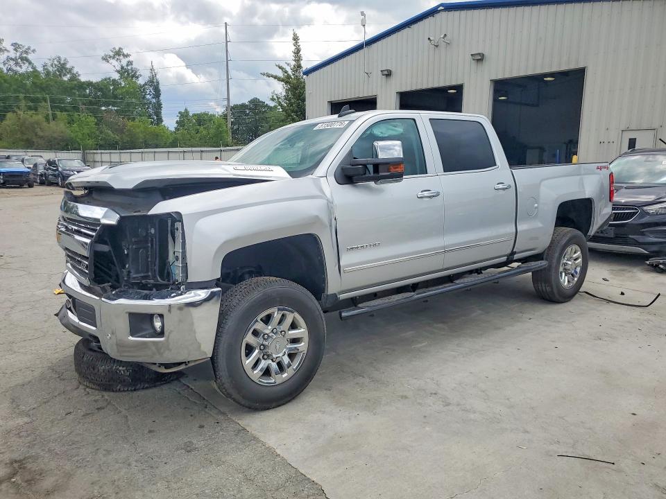 2019 CHEVROLET SILVERADO — VIN 1GC1KTEY4KF131592