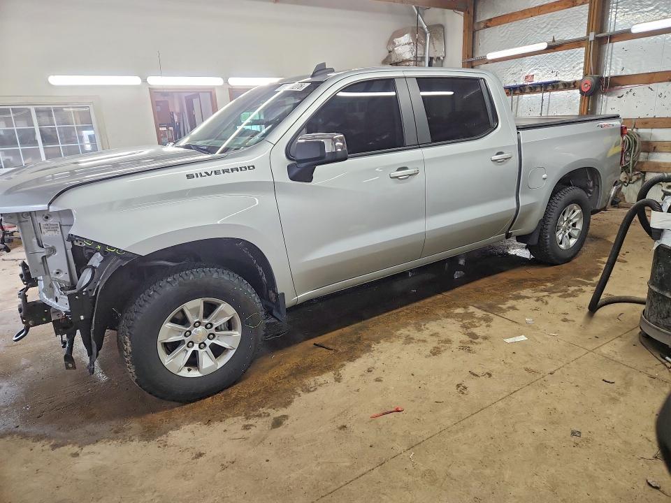 2020 CHEVROLET SILVERADO — VIN 1GCUYDED3LZ339753