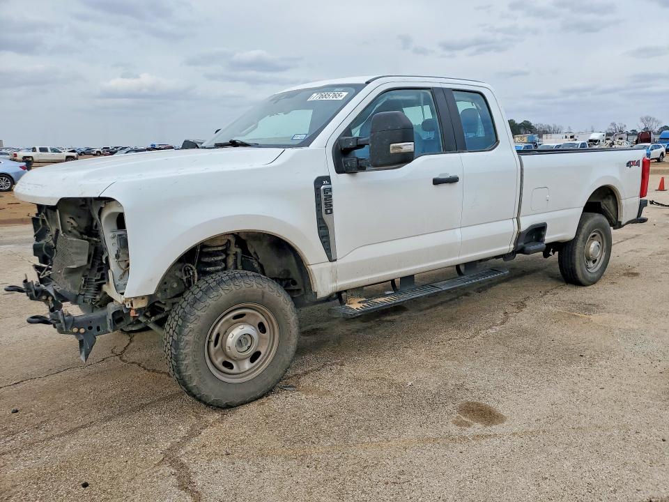 2023 FORD F250 — VIN 1FT7X2BAXPEC41945