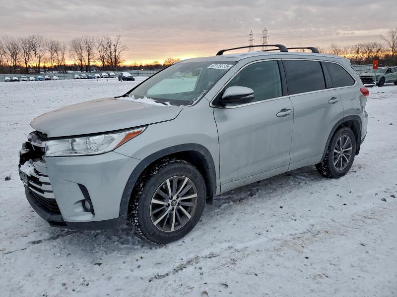 2018 TOYOTA HIGHLANDER — VIN 5TDJZRFH6JS528314