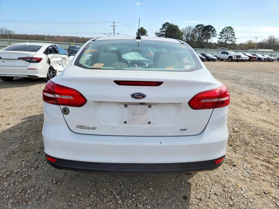 1FADP3F2XJL325073