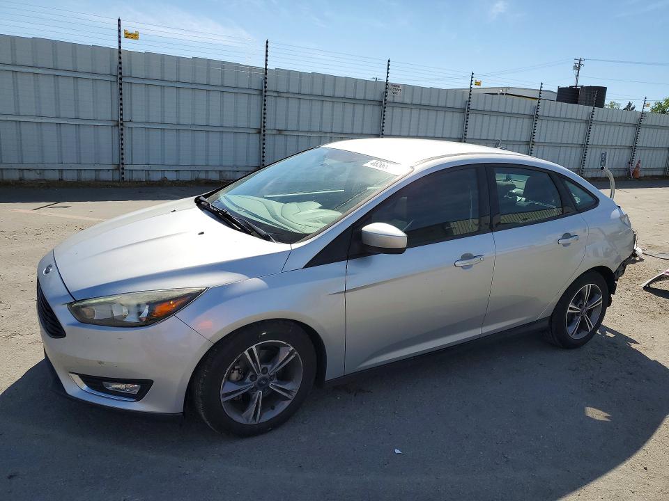 2018 FORD FOCUS — VIN 1FADP3F27JL313530