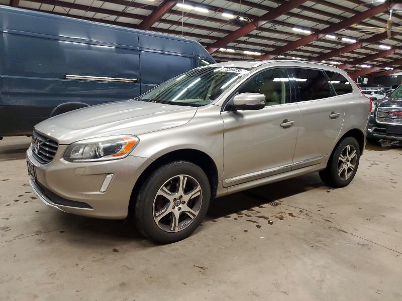 2015 VOLVO XC60 — VIN YV4902RM9F2637472