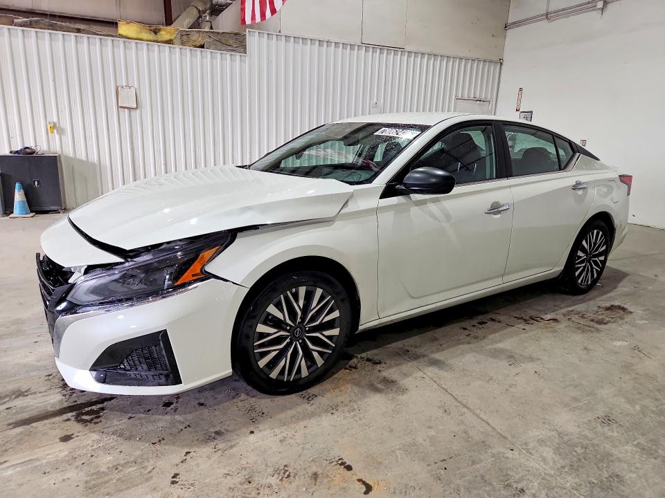 2025 NISSAN ALTIMA — VIN 1N4BL4DV4SN305994