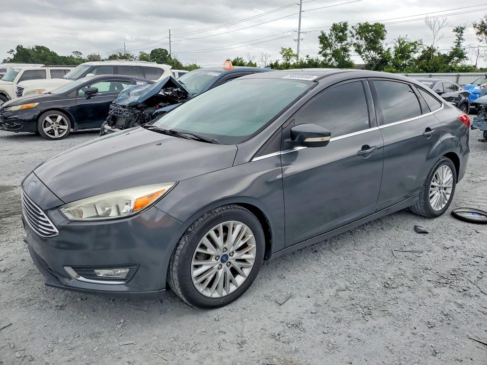 2018 FORD FOCUS — VIN 1FADP3J2XJL294124
