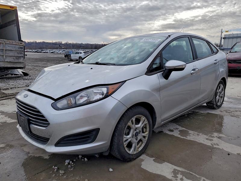 2015 FORD FIESTA SE — VIN 3FADP4BJ3FM210808