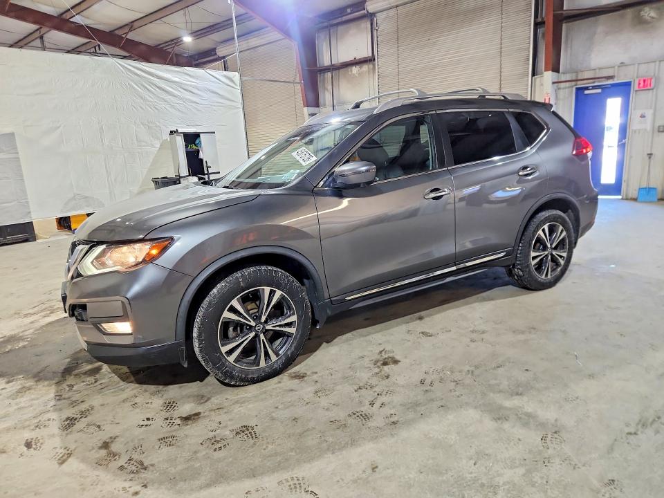 2018 NISSAN ROGUE — VIN JN8AT2MV9JW308722
