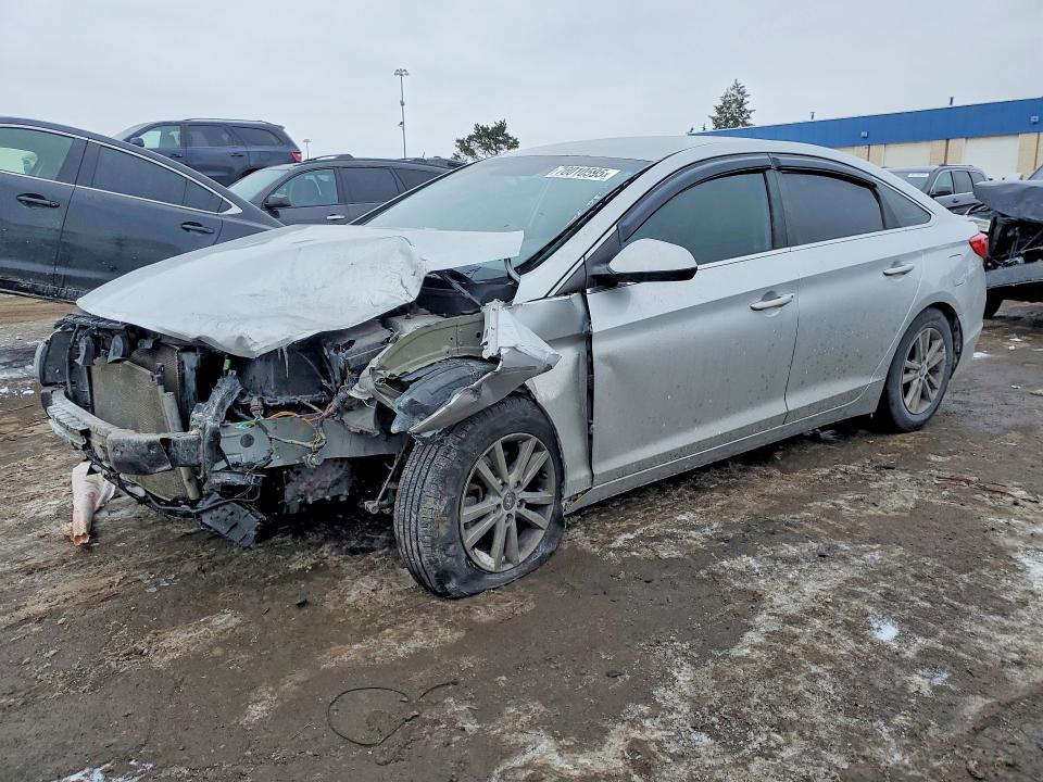 2015 HYUNDAI SONATA — VIN 5NPE24AF9FH194727