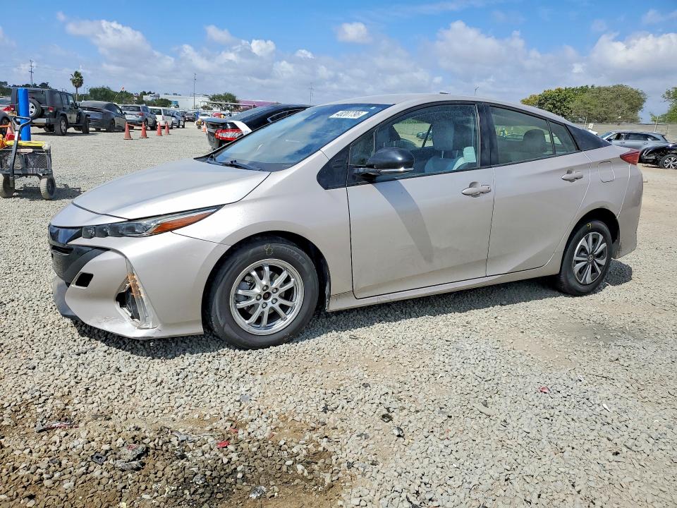 2017 TOYOTA PRIUS PRIME — VIN JTDKARFP6H3040902
