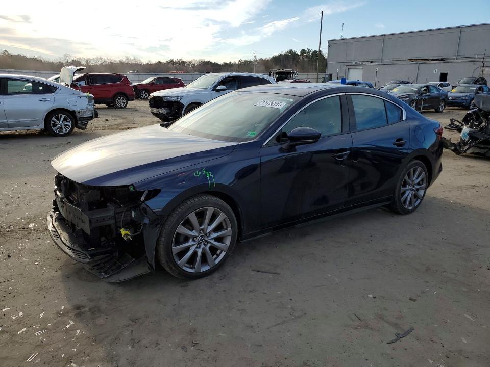 2019 MAZDA 3 — VIN 3MZBPAEM0KM104894