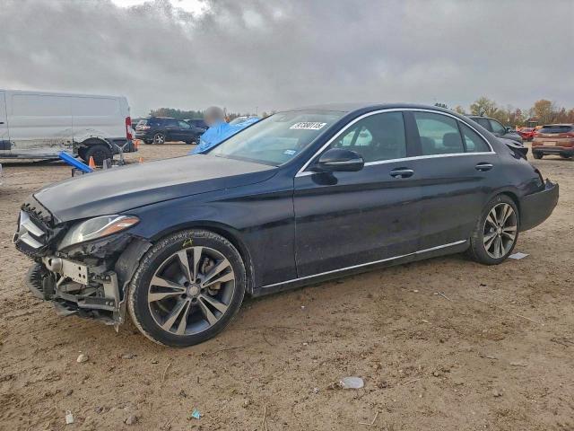 2017 MERCEDES-BENZ C 300 — VIN 55SWF4JBXHU191535