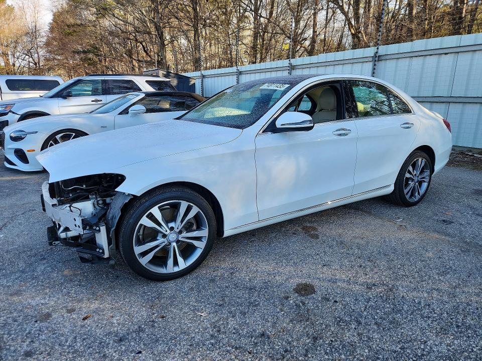 2017 MERCEDES-BENZ C 300 — VIN WDDWF4JB3HR252208