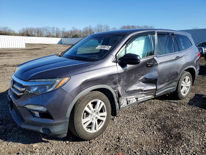 2018 HONDA PILOT — VIN 5FNYF5H15JB014782