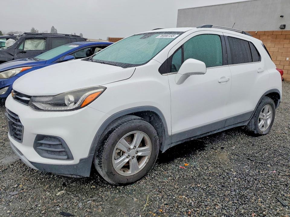 2017 CHEVROLET TRAX — VIN 3GNCJLSB4HL142299