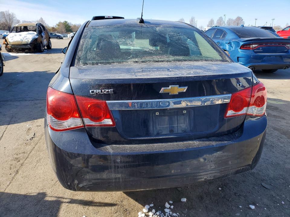 1G1PE5SB5G7202001