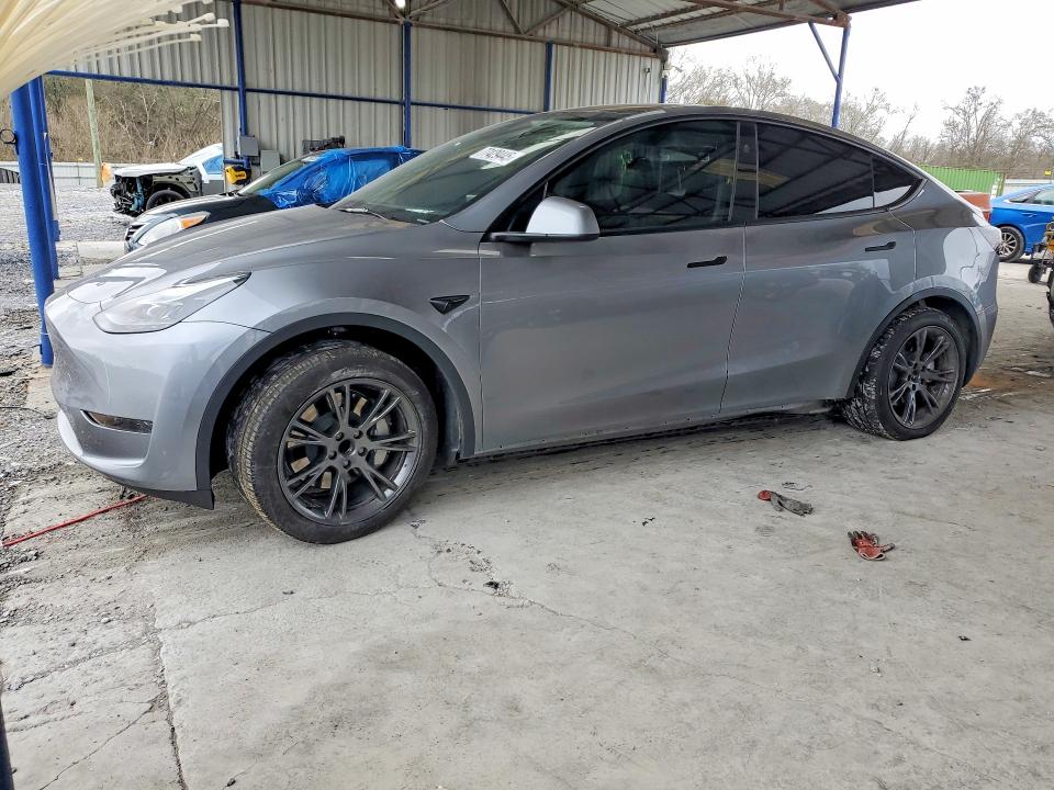 2024 TESLA MODEL Y — VIN 7SAYGDED5RA332516