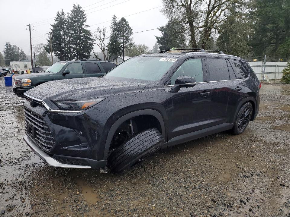 2026 TOYOTA GRAND HIGHLANDER HYBRID — VIN 5TDADAB54TS026576
