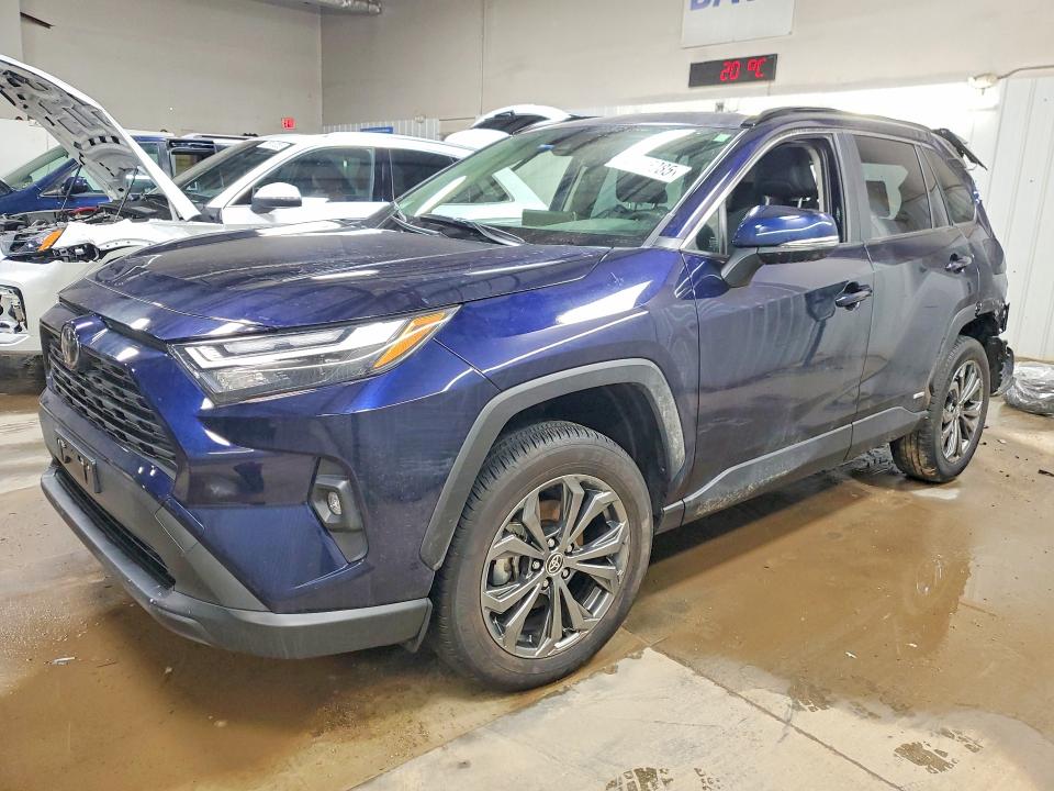 2025 TOYOTA RAV4 — VIN JTMB6RFV8SD155437