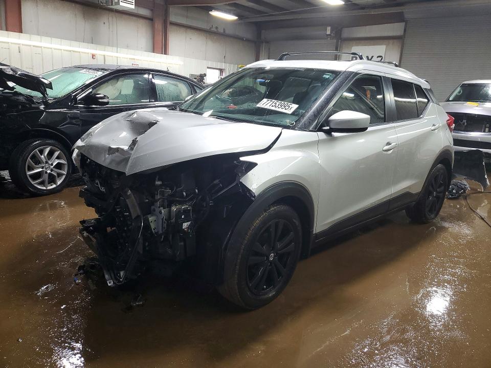 2019 NISSAN KICKS — VIN 3N1CP5CU5KL522152