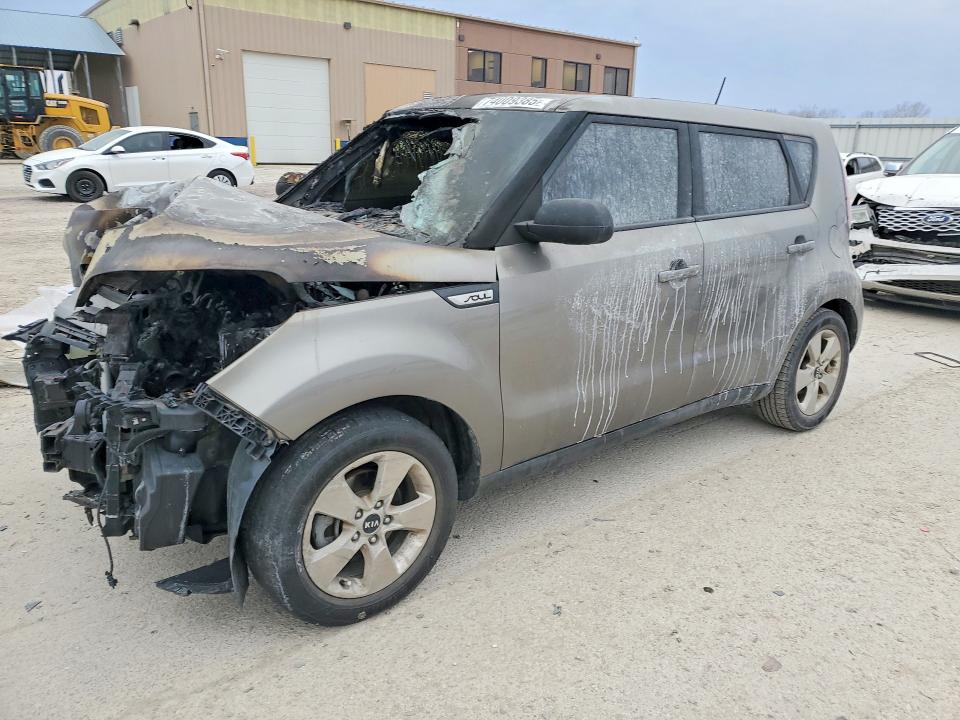 2017 KIA SOUL — VIN KNDJN2A28H7438513