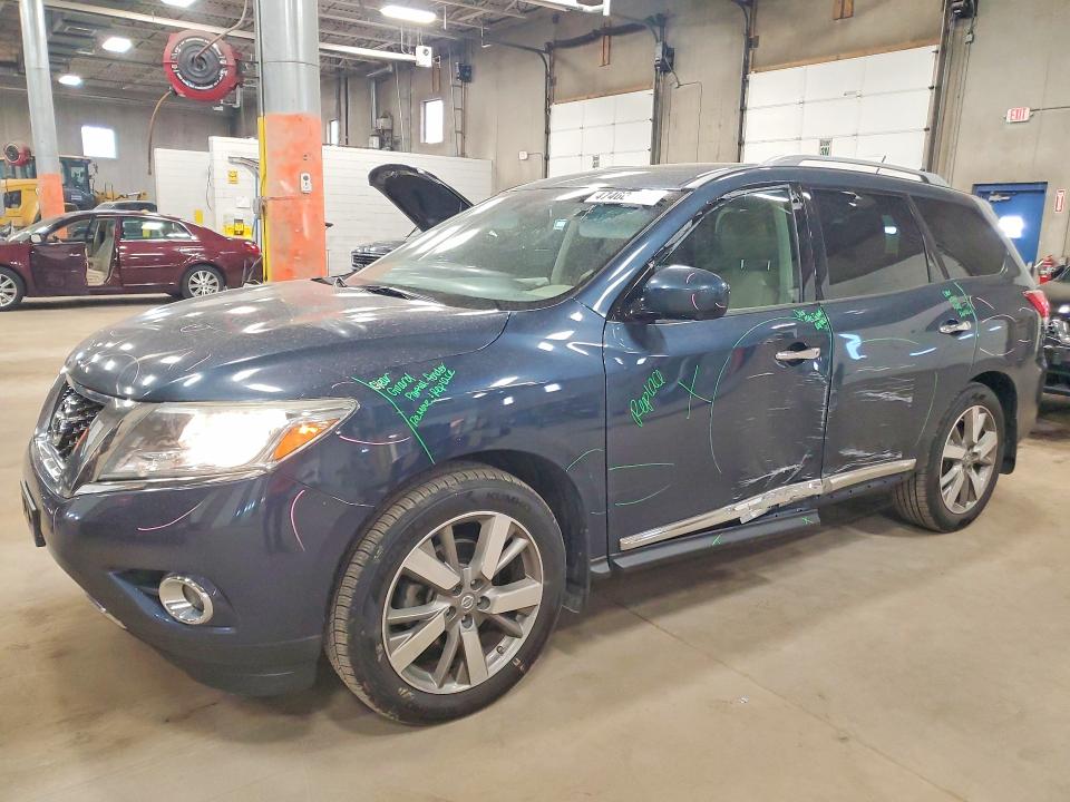 2015 NISSAN PATHFINDER — VIN 5N1AR2MM2FC652740