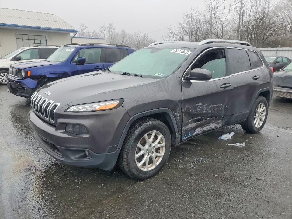2017 JEEP CHEROKEE — VIN 1C4PJMCS4HW582029