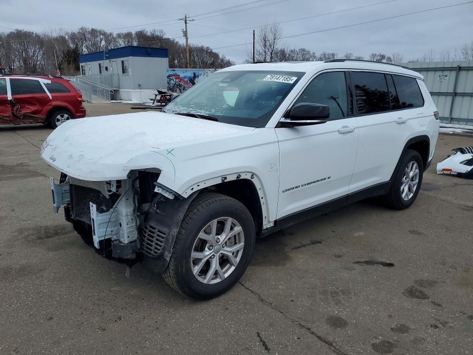 2022 JEEP GRAND CHEROKEE — VIN 1C4RJKBG6N8588652