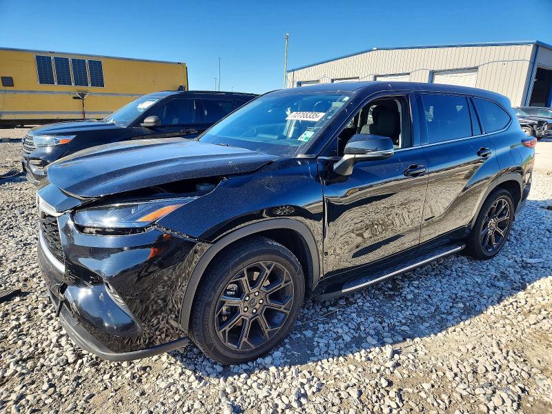 2022 TOYOTA HIGHLANDER — VIN 5TDZZRAH0NS118317