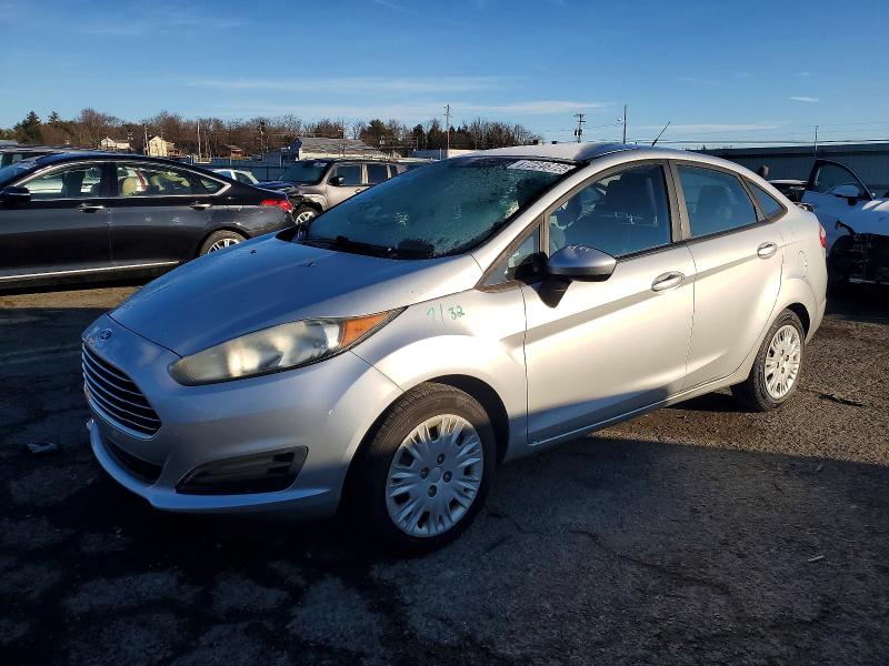 2015 FORD FIESTA S — VIN 3FADP4AJ9FM150308