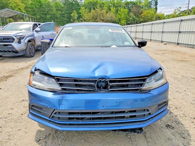 3VW2B7AJ3HM396417