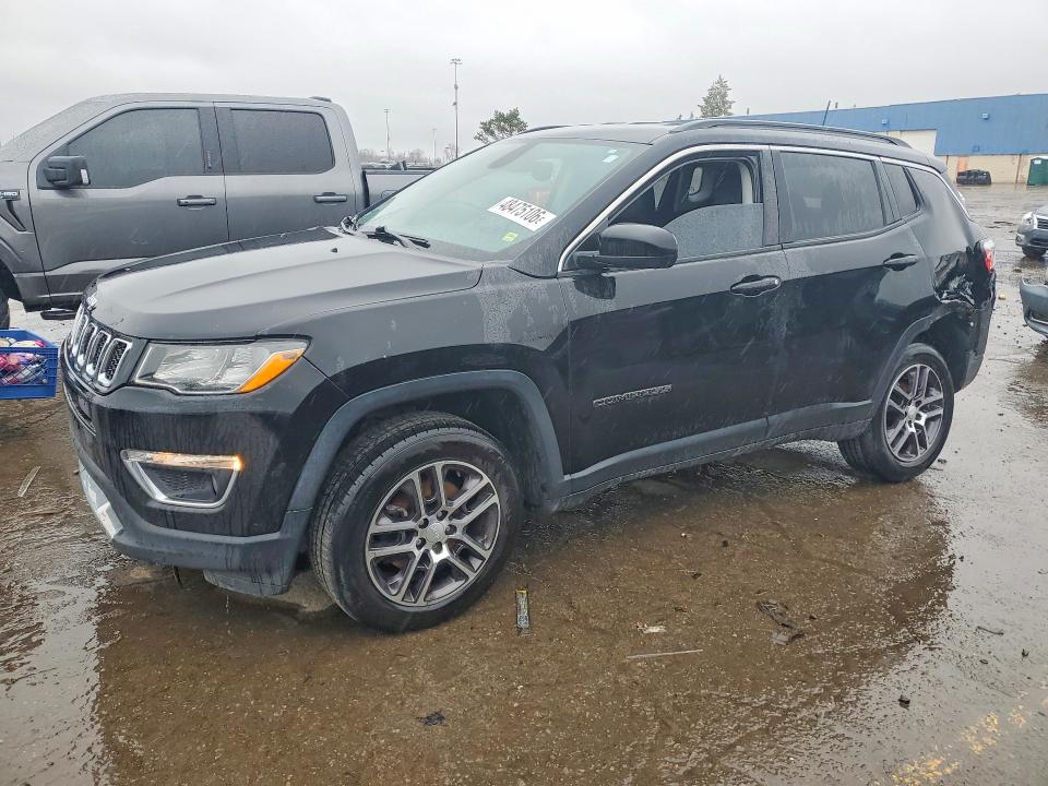 2017 JEEP COMPASS — VIN 3C4NJDBB3HT597393