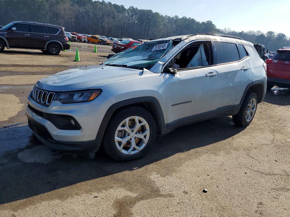 2024 JEEP COMPASS — VIN 3C4NJDBN5RT152066