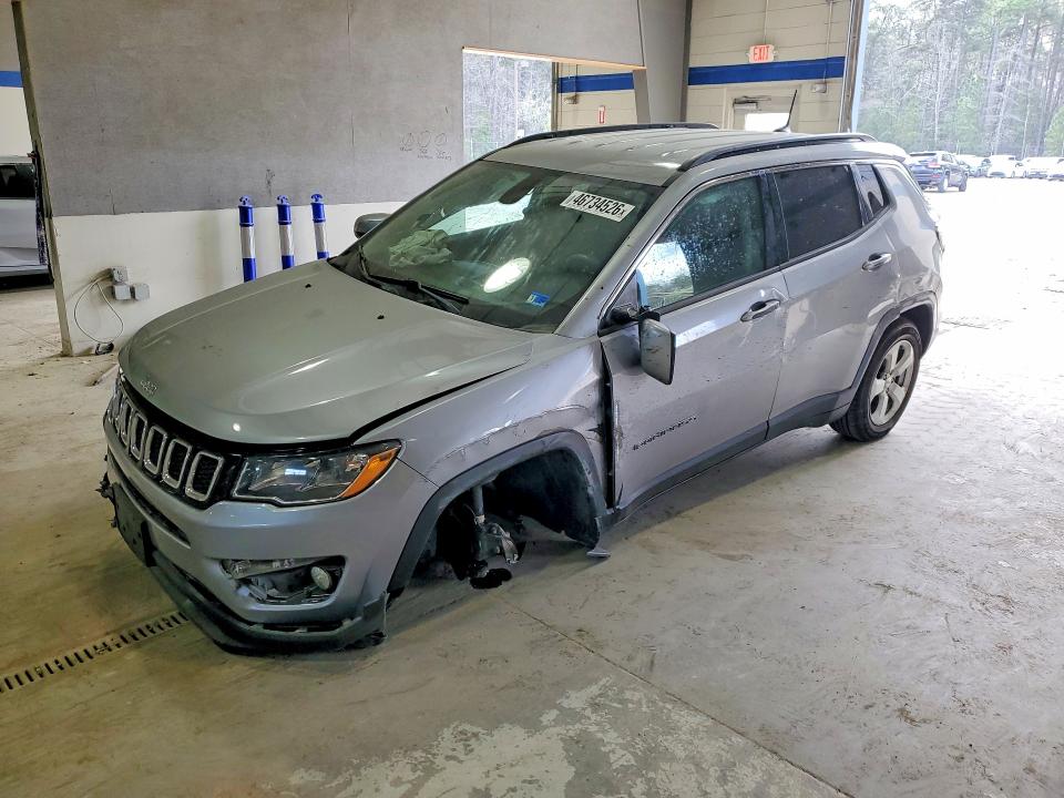 2018 JEEP COMPASS — VIN 3C4NJDBB1JT418175