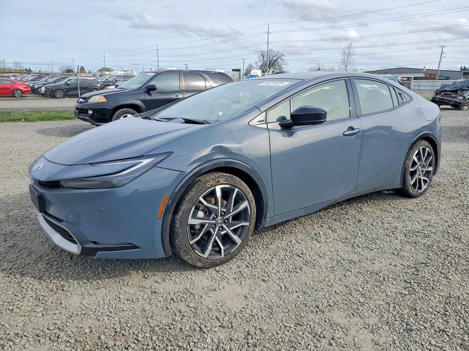 2024 TOYOTA PRIUS PRIME — VIN JTDACACU1R3032175