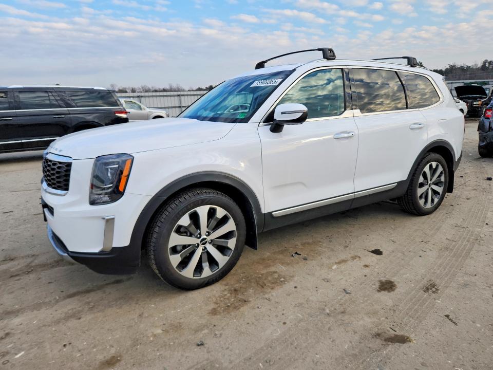 2022 KIA TELLURIDE — VIN 5XYP6DHC8NG245360