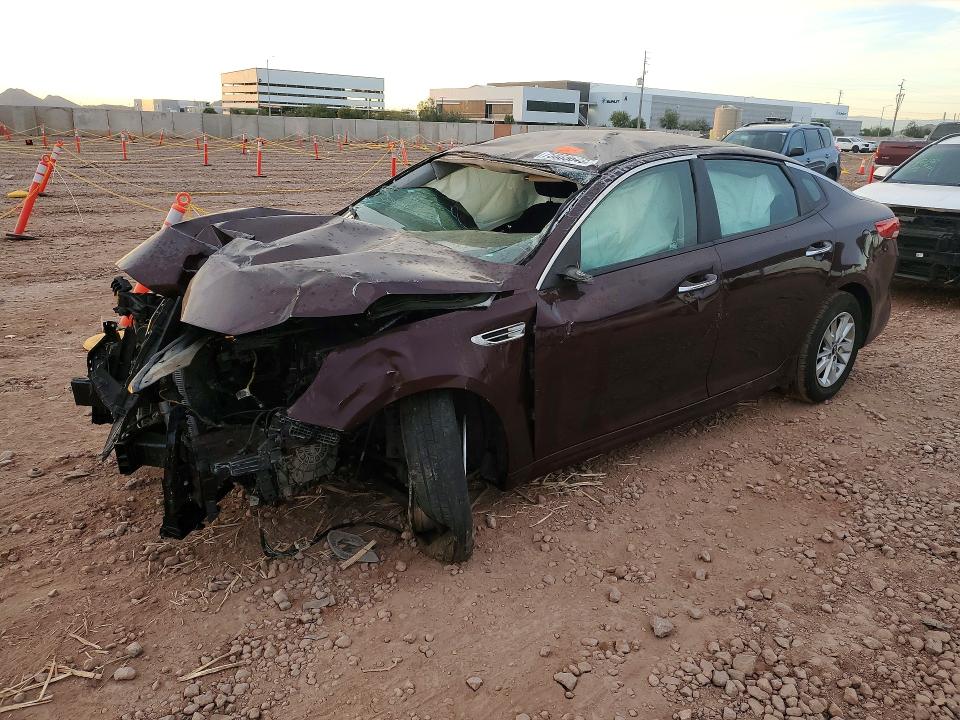 2018 KIA OPTIMA — VIN 5XXGT4L3XJG179814