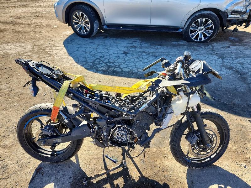 2018 KAWASAKI EX400 — VIN JKAEXKG14JDA05298