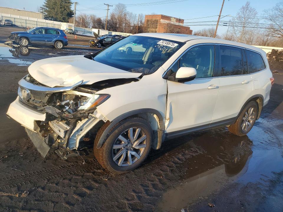 2019 HONDA PILOT — VIN 5FNYF5H54KB022070