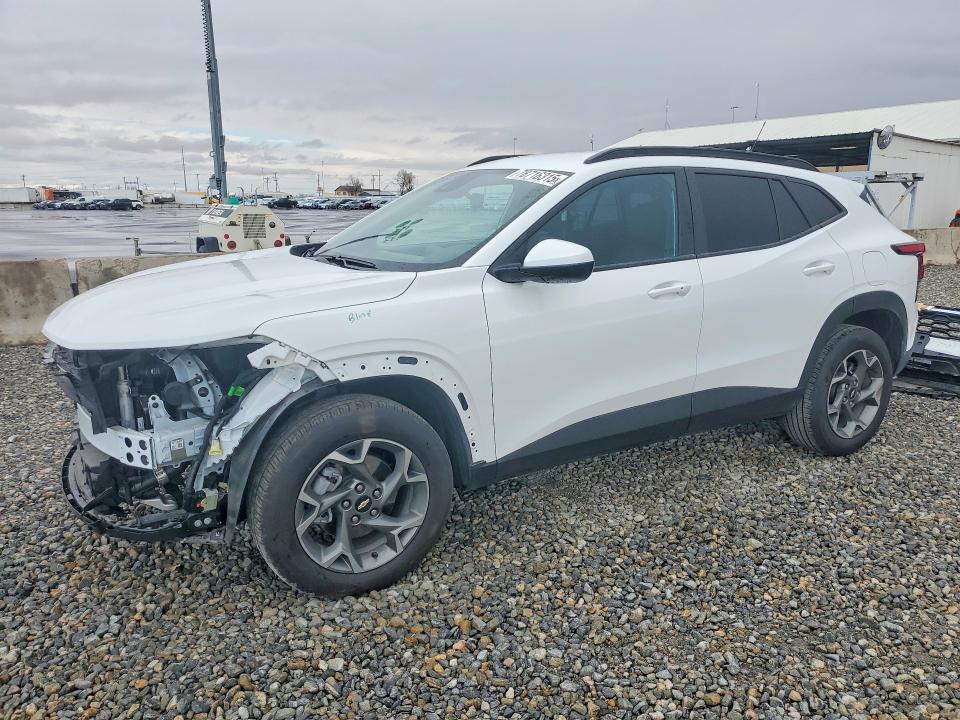 2025 CHEVROLET TRAX — VIN KL77LHEP8SC208541