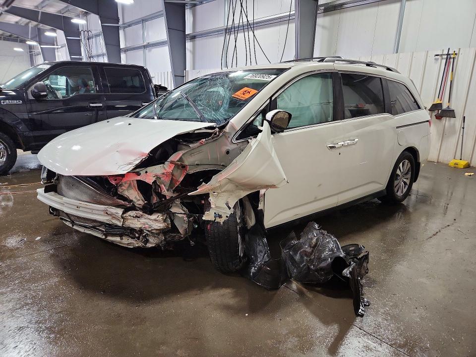 2016 HONDA ODYSSEY — VIN 5FNRL5H67GB090747