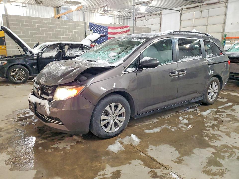 2016 HONDA ODYSSEY — VIN 5FNRL5H38GB057438