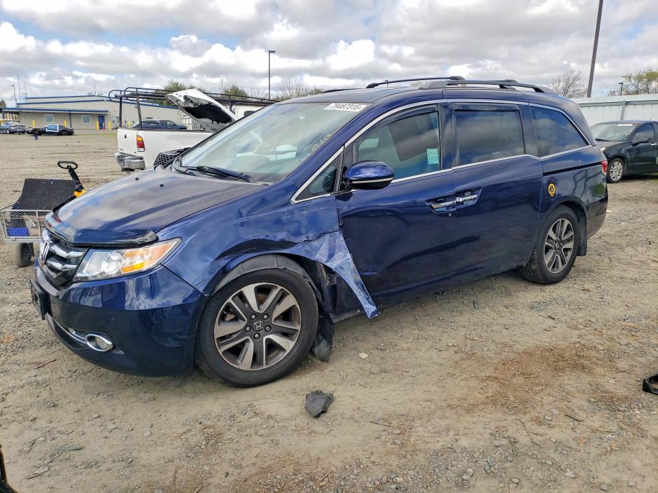 2015 HONDA ODYSSEY — VIN 5FNRL5H94FB028151