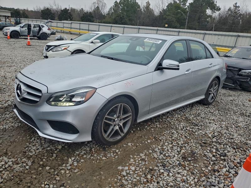 2015 MERCEDES-BENZ E 350 — VIN WDDHF5KB6FB085880
