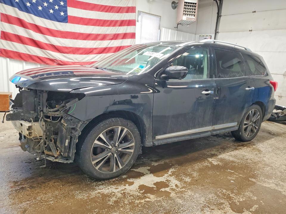 2017 NISSAN PATHFINDER — VIN 5N1DR2MM4HC627841