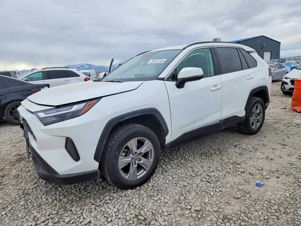 2024 TOYOTA RAV4 — VIN 2T3P1RFV0RC428129