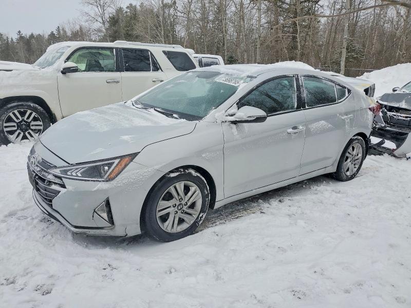 2019 HYUNDAI ELANTRA SE — VIN KMHD84LF8KU736032