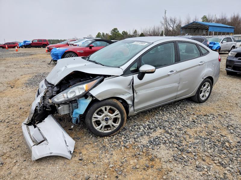 2015 FORD FIESTA SE — VIN 3FADP4BJ1FM145540