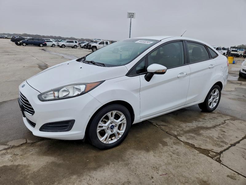 2015 FORD FIESTA — VIN 3FADP4BJ2FM110585