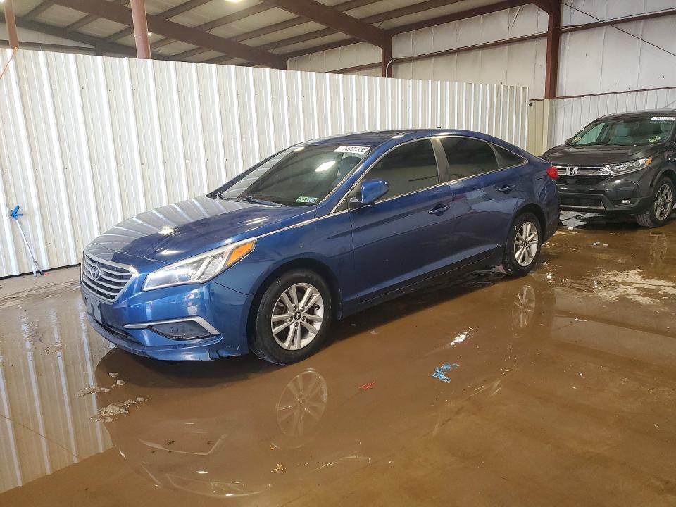 2016 HYUNDAI SONATA SE — VIN 5NPE24AF8GH296652