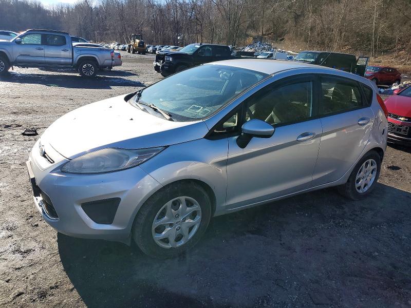 2011 FORD FIESTA SE — VIN 3FADP4EJ3BM173507